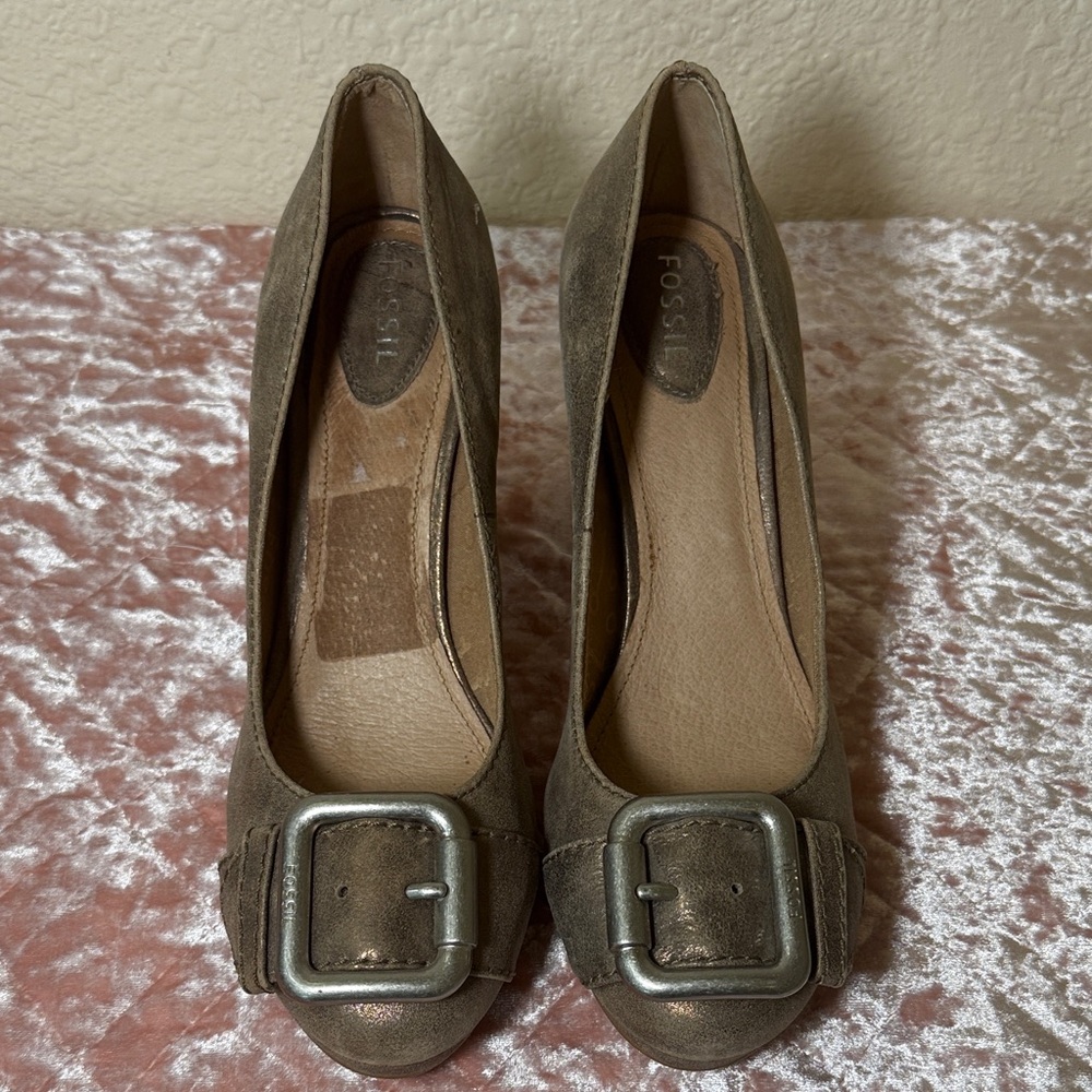 Fossil Taupe Suede Buckle Pumps